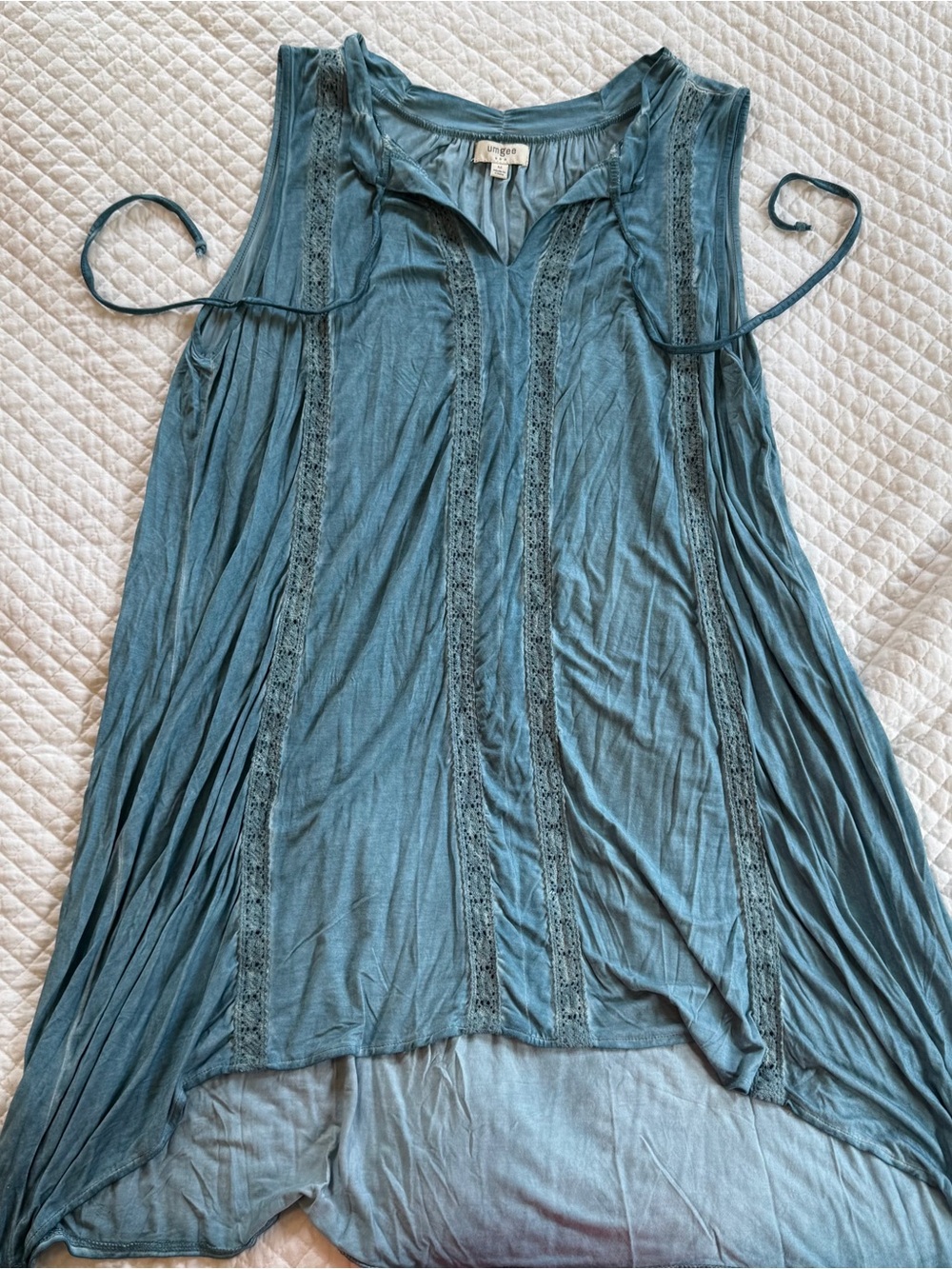 Umgee Light Blue Sleeveless Denim-Style Dress with Lace Trim - Picture 4 of 11